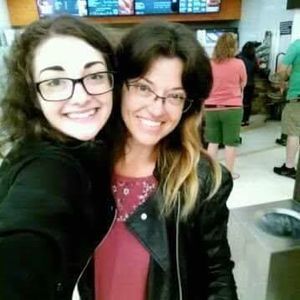 Meet your Posher, Shelly